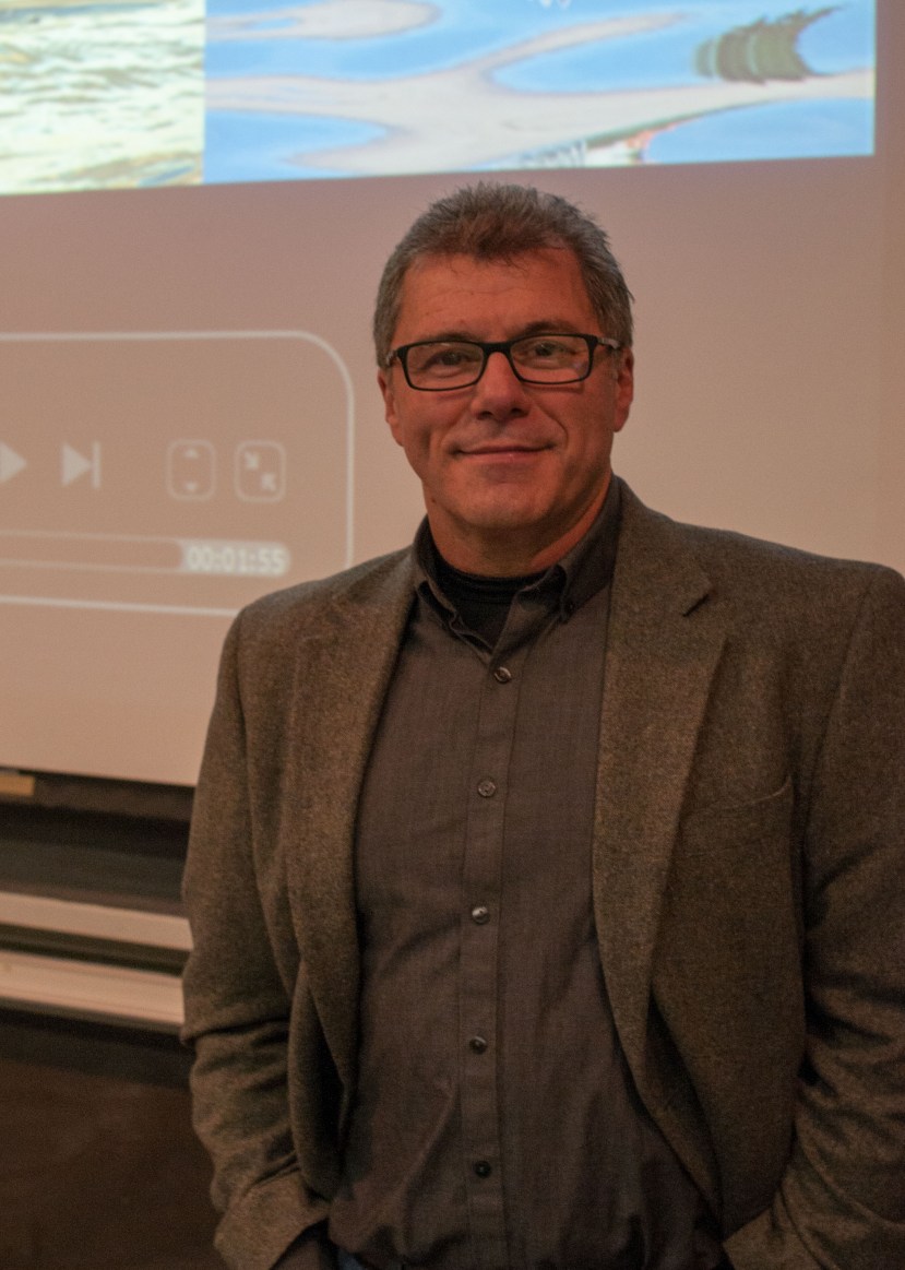 Renown Filmmaker, Photographer Speaks at SMCC Mauricio Handler  in Jewett Auditorium