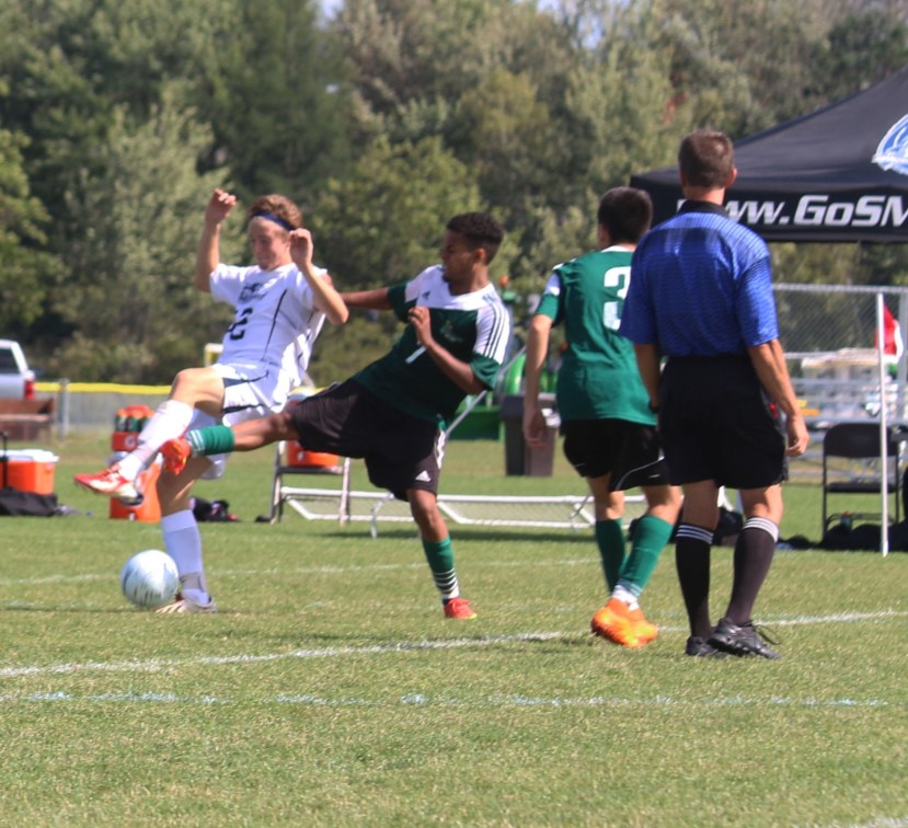 On The Pitch: Lady and Men’s Squads Start Strong