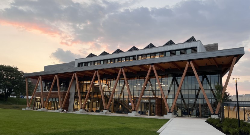 Strangers in a Strange Land: How SMCC Students Live in USM Dorms