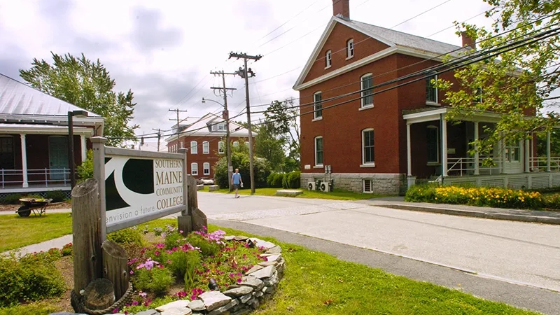 Free Community College: Is It Here To Stay?